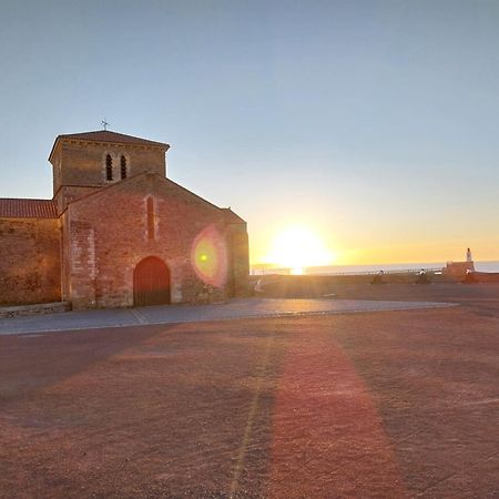 La Tribu -Maison Sablaise A 200M De La Grande Plage レ・サ​​ーブル・ドロンヌ エクステリア 写真